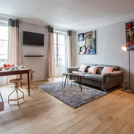 Apartment Spacious And Charming 2 Bedroom Flat A Madeleine Paris